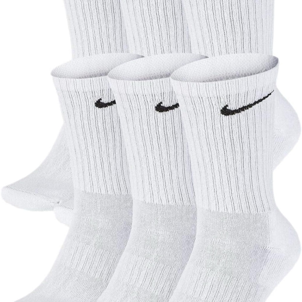 Nike White Athletic Socks with Ribbed Texture